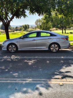 2015 Hyundai Sonata Hybrid