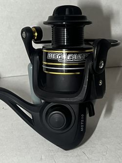 Bass Pro Shops Megacast 1000 Fishing Reel