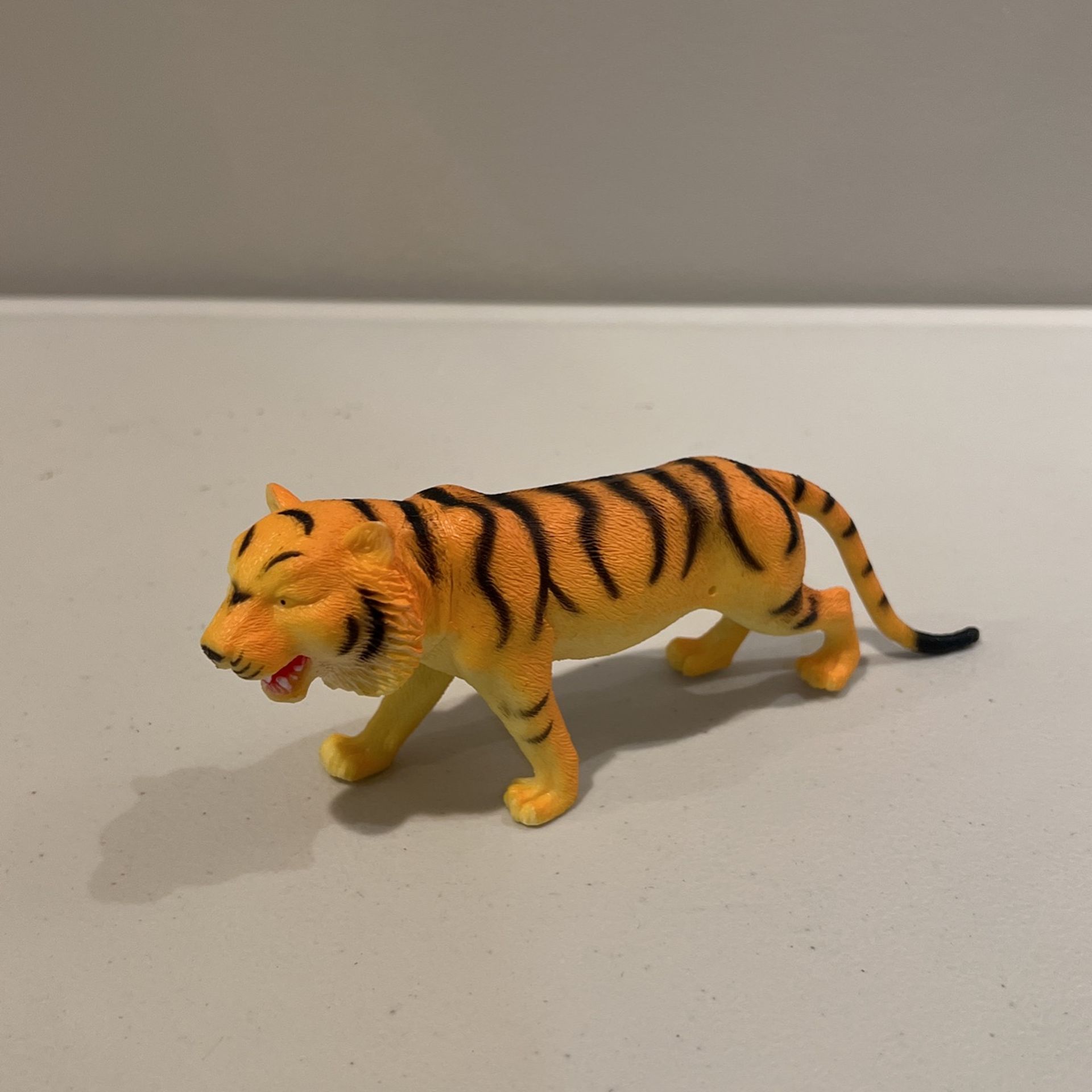 Boley Nature World Plastic Tiger