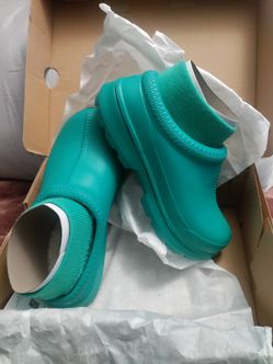 Ugg