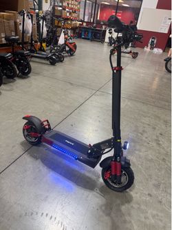 Folding electric scooter