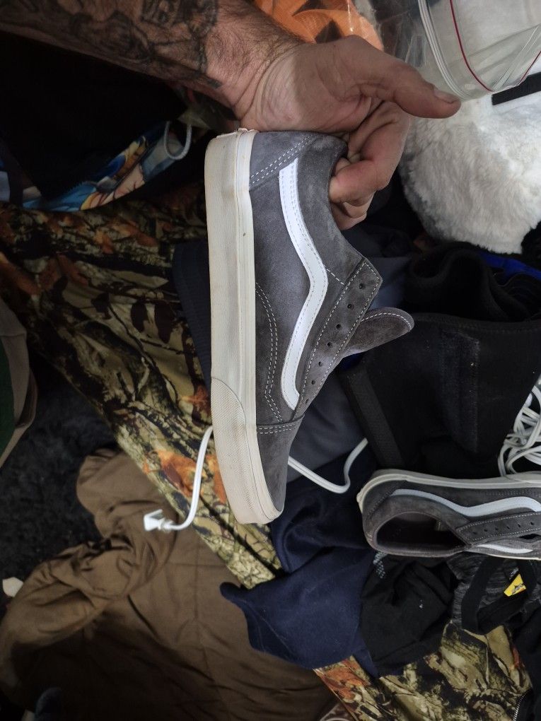 Vans Old Skool Size 6 Men's 7.5 Womens