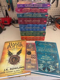 Happy potter collection with house book markers