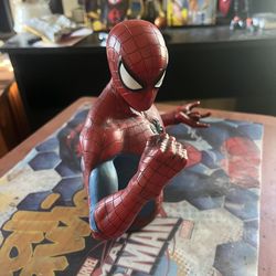 Spider-Man Bust Bank