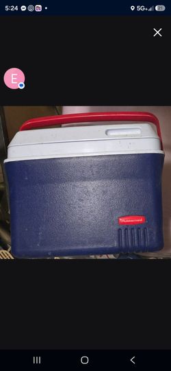 Vintage Rubbermaid 1826 Personal Lunch Cooler.  Red White Blue EUC