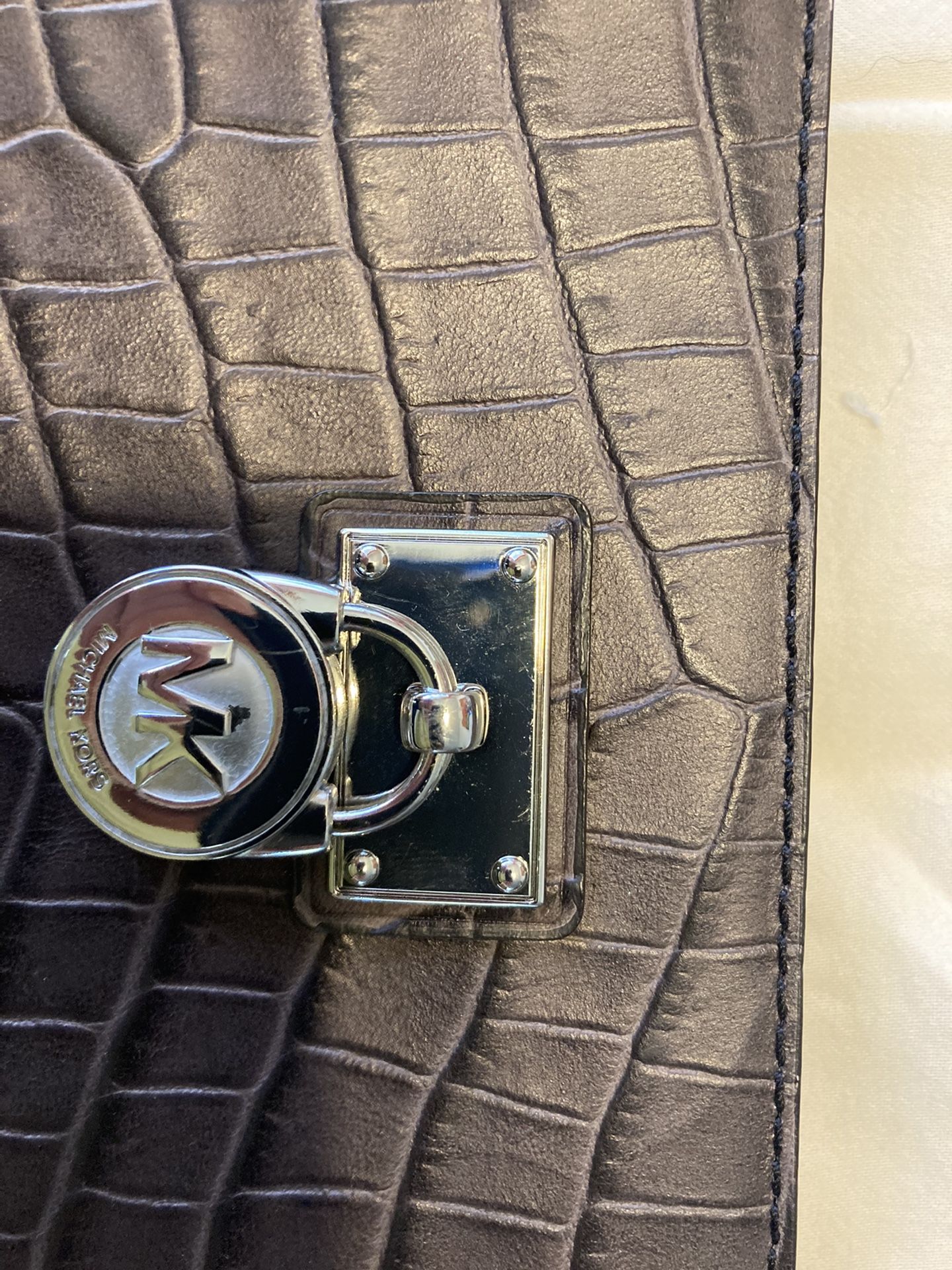 Michael Kors Hamilton Wallet - New w/o tags