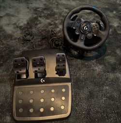 Logitech -G923 Racing wheel and pedals for ps5 and ps4 and windows -black