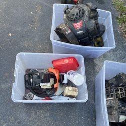 Simplicity Tractor Engine And More Scrap Engines And Parts 
