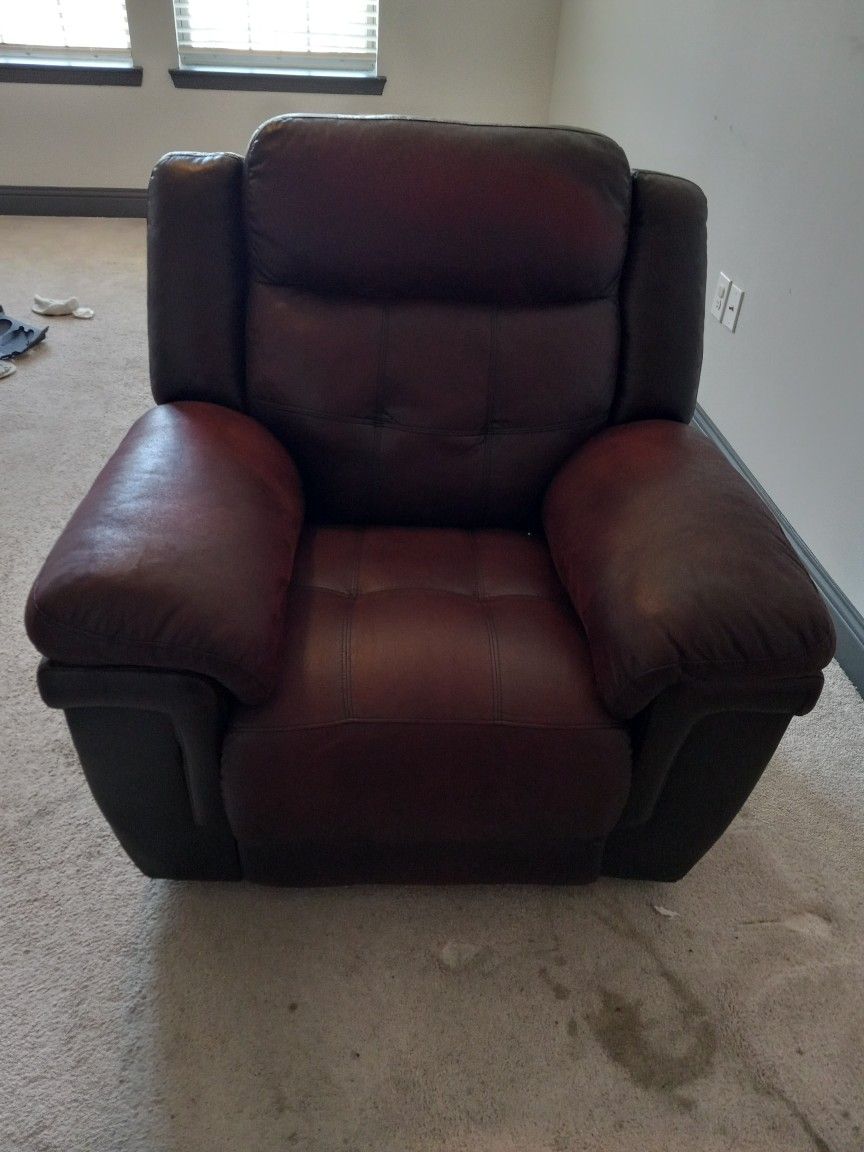 Recliner Chair