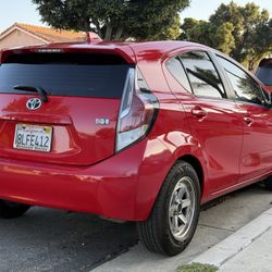 2015 Toyota Prius-C