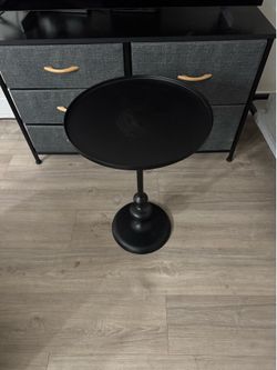 Black Side Table Modern Nightstand / End Table