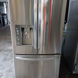 Refrigerator LG Everything Is And Good Working Condition 3 Months Warranty Delivery And Install 