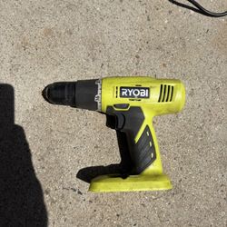 Ryobi Drill 18V Needs Battery, Drill $10