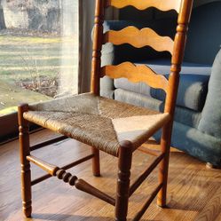 Set of 3 Vintage Mid-Century Chairs – Solid Hardwood, Unique & Stylish!