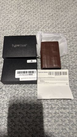 Typecase Leather Wallet Card Holder Brown new in box
