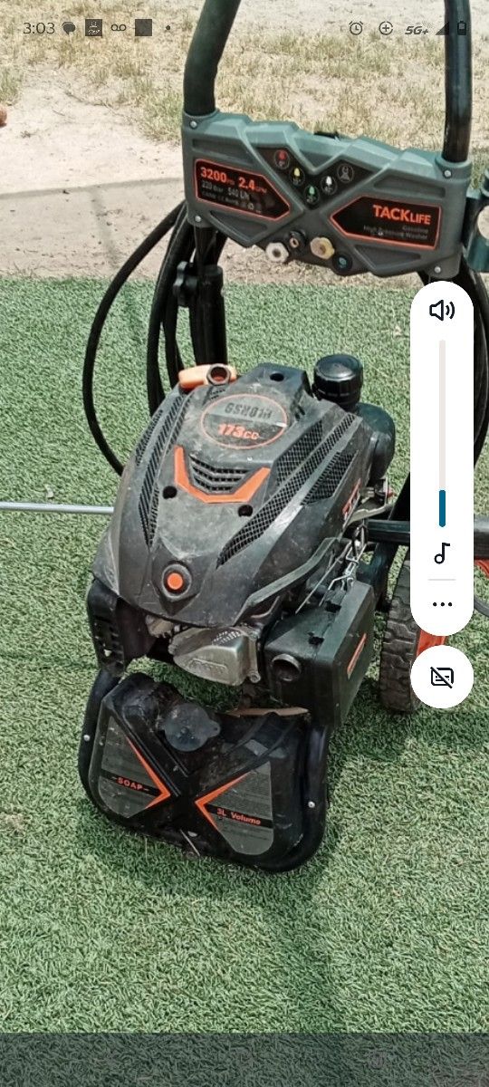 Pressure washer 