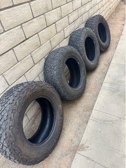 Terra Hunter X/T Tires 265/70/17 set of 4