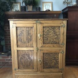 Cabinet ( White Clad)