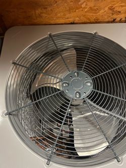 AC unit 4 ton  Trane