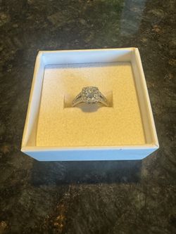14k Diamond Ring
