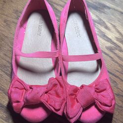 Pink Ballet Flats With Bow
