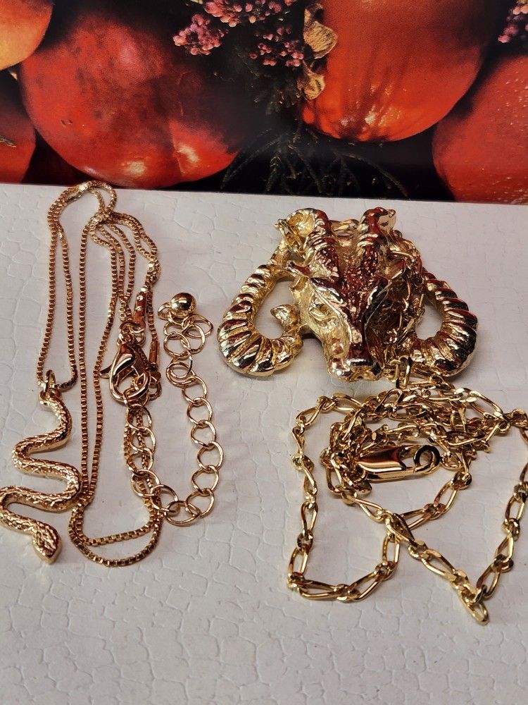 #1649 14K GP LOT OF BEAUTIFUL NECKLACES AND PENDANT