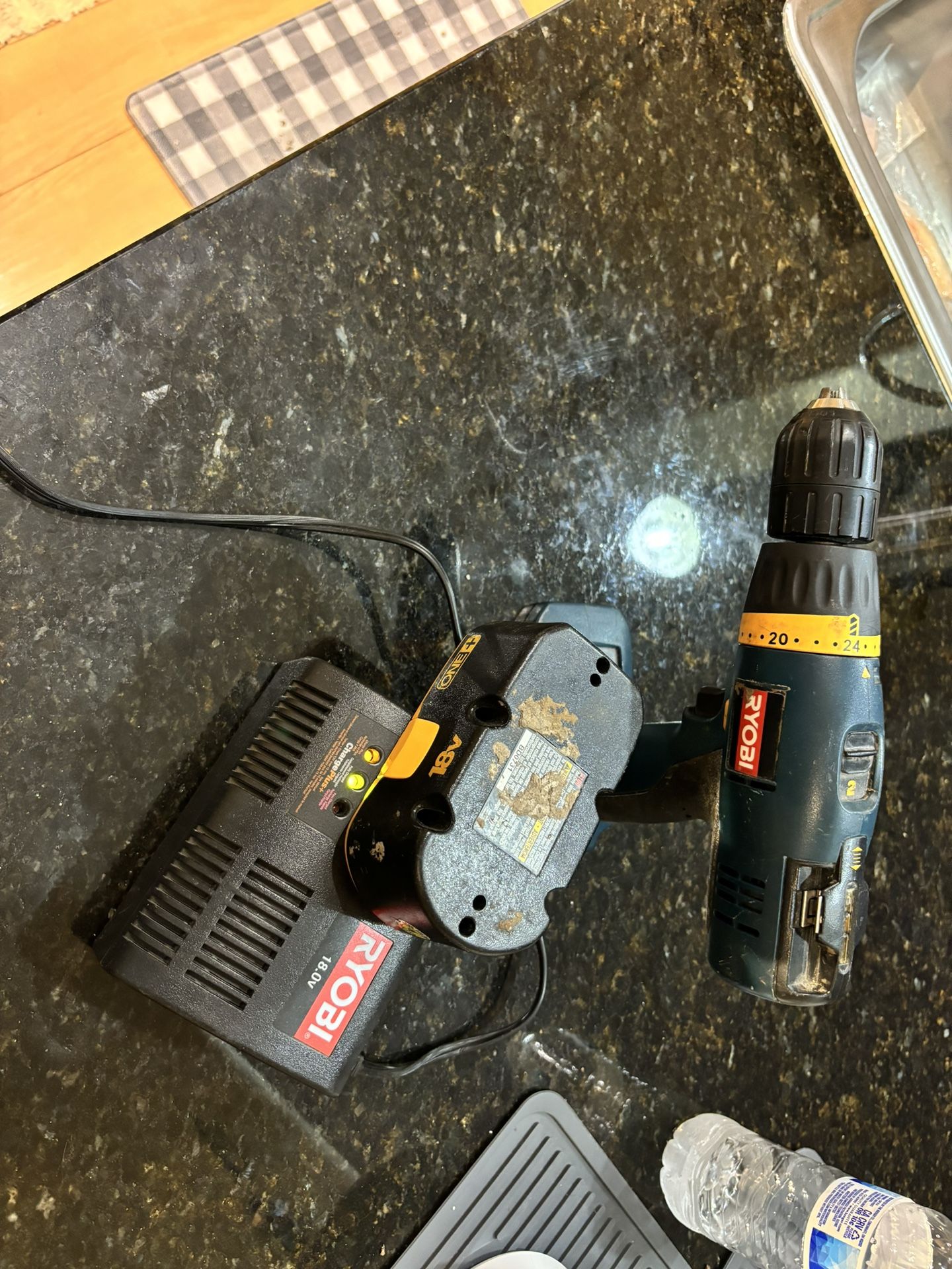 Genuine Ryobi 18.0v Chargeplus+ P110 Battery...