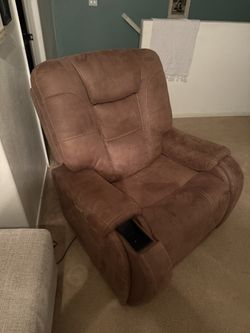 Recliner From Morr