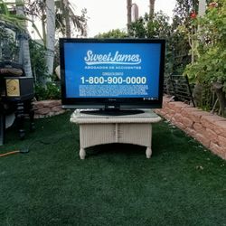 42" Panasonic HD TV with HD powered Antenna - SD Card Reader -Super Bright in Daylight - Sharp Image- No Scratches - All Local Channels plus Some Cabl
