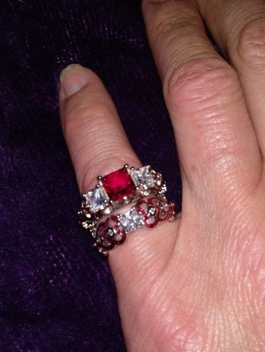 Double RED HEART Engagement/Wedding 2pc