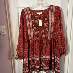 Women’s Size 22 / 24 Tunic Length Log Sleeve Top.  Brand New With Tags 