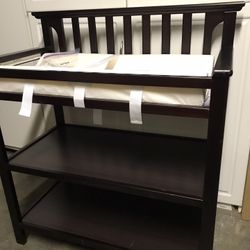 Baby Station
