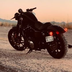 2020 Harley Davidson Iron 883