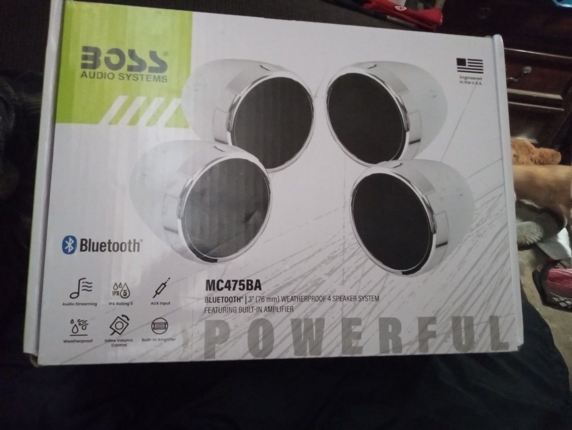 Boss Audio Systems 3in Bluetooth Speakers (chrome)