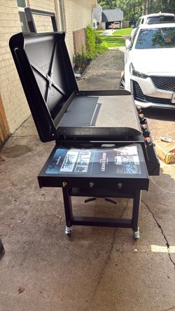 New Never used Blackstone Griddle