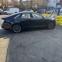 2016 Lincoln MKZ
