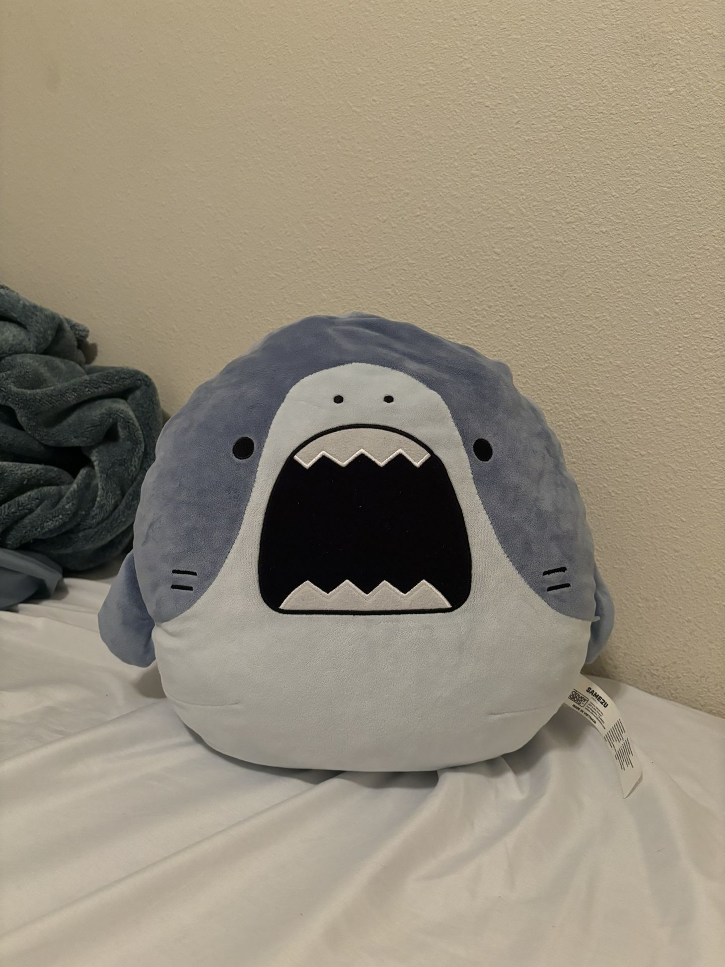 SAMEZU Shark Plushie From Round1 (15in)