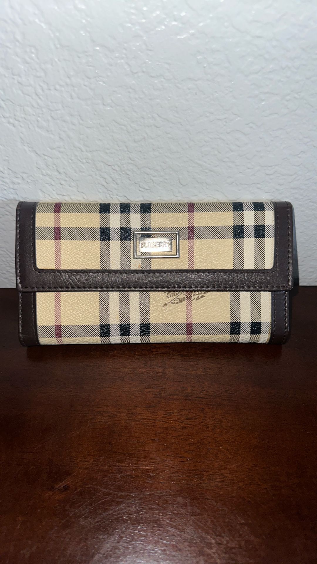 Burberry Vintage Wallet 