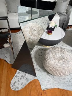 Mirror glass stand pedestal display with light
