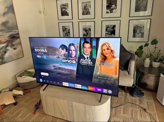 65’ Vizio smart tv