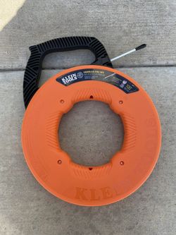 100ft Fiberglass Fishtape