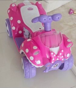 Minnie Mouse Toddler Ride On Car