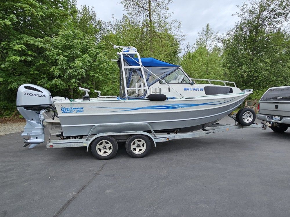 2003 NW Jet Boat 21' Ocean Signature