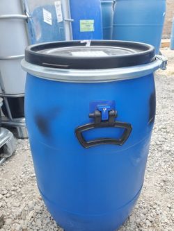 10 Gallon Drums 