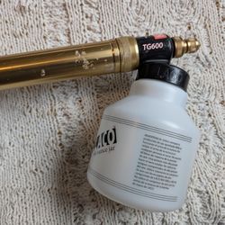 Laco TG600 Texture Pump (Like New)