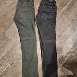 2 Pair Denizen LEVI Jeans