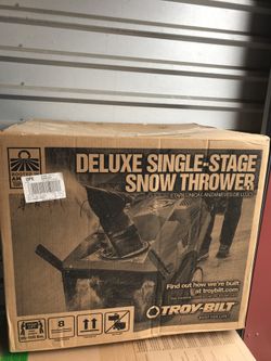Brand New/ Sealed/ Never used - Troy Built Deluxe Single Stage Snow thrower Squall 2100 208cc