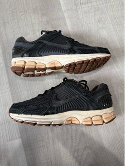 Nike Vomero 5 PRM Women Size 9