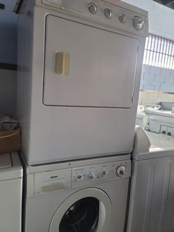 Kenmore Washer and Dryer Set