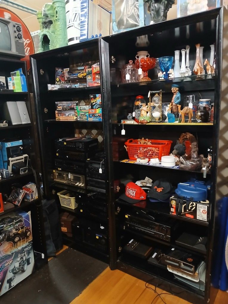 Vintage Clothing, Antiques, Glassware, Furniture, Toys, Christmas